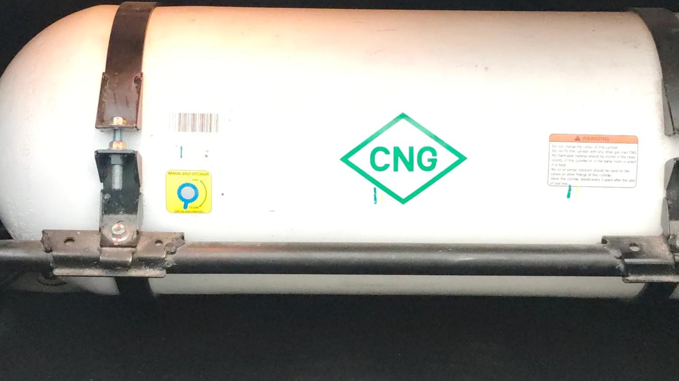 2024 Maruti Dzire ZXI CNG, CNG, Manual, 26,588 km, Boot Inside