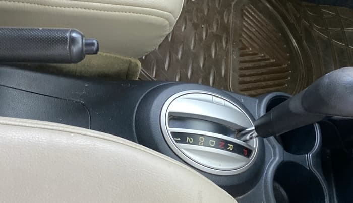 2014 Honda Amaze 1.2L I-VTEC S AT, Petrol, Automatic, 64,224 km, Gear Lever