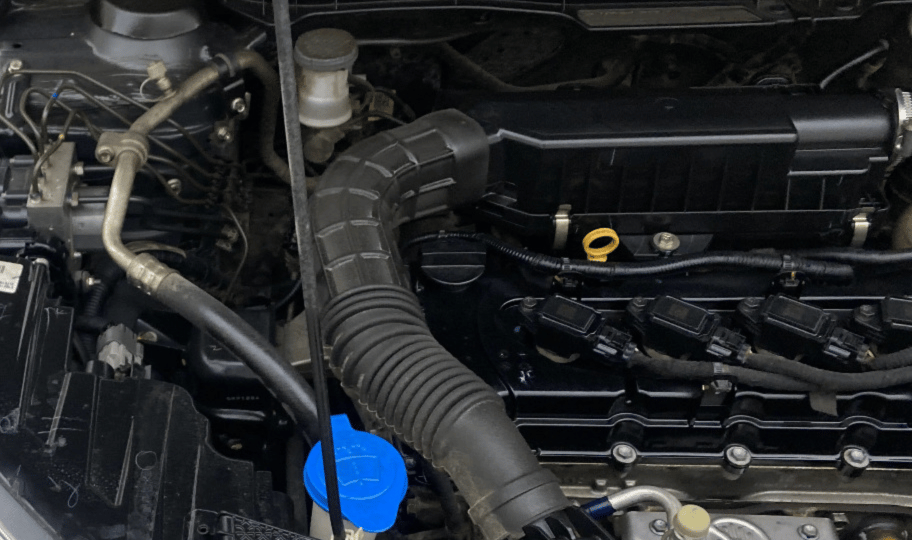 2022 Maruti Vitara Brezza VXI AT SHVS, Petrol, Automatic, 78,873 km, Engine View - Right