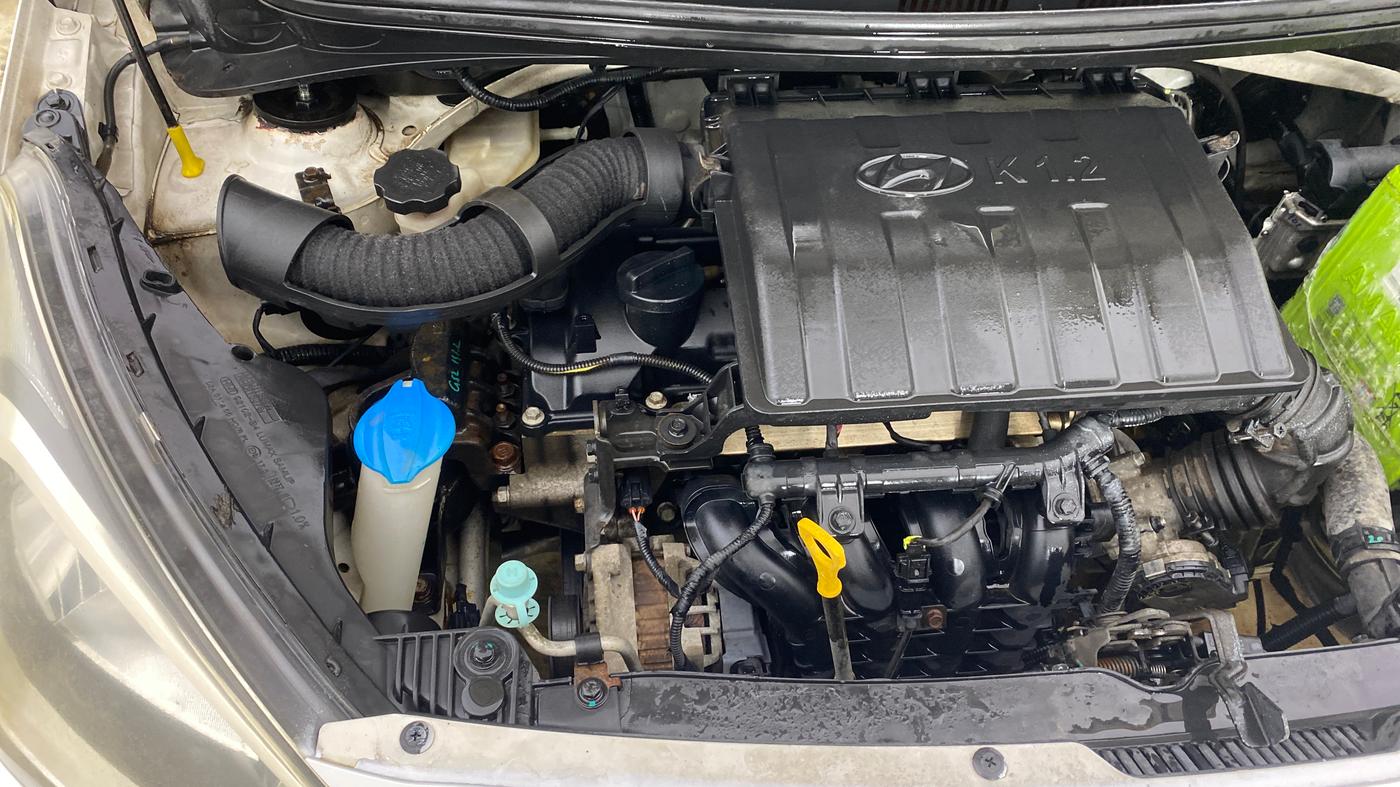 2014 Hyundai Xcent SX 1.2, Petrol, Manual, 74,494 km, Engine View - Right