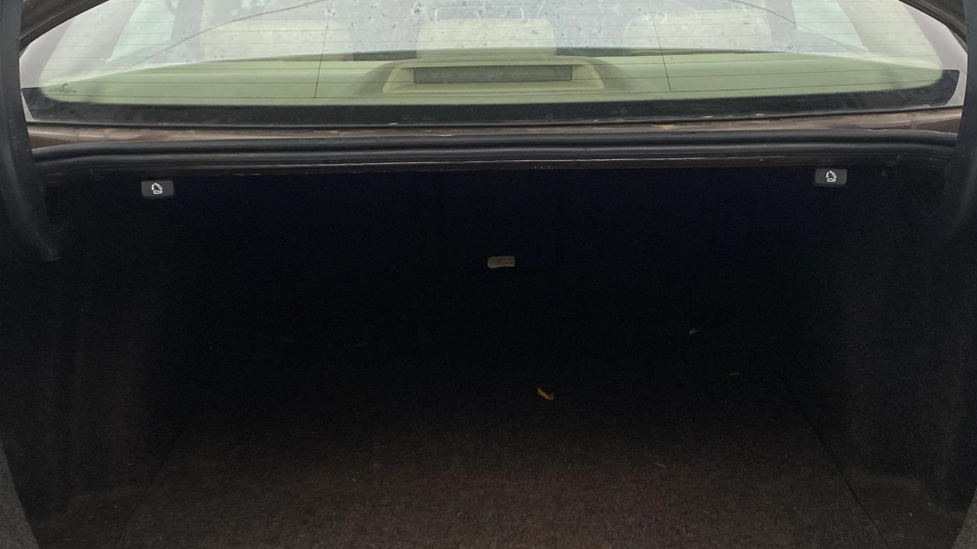 2014 Volkswagen Jetta HIGHLINE TDI AT, Diesel, Automatic, 94,473 km, Boot Inside