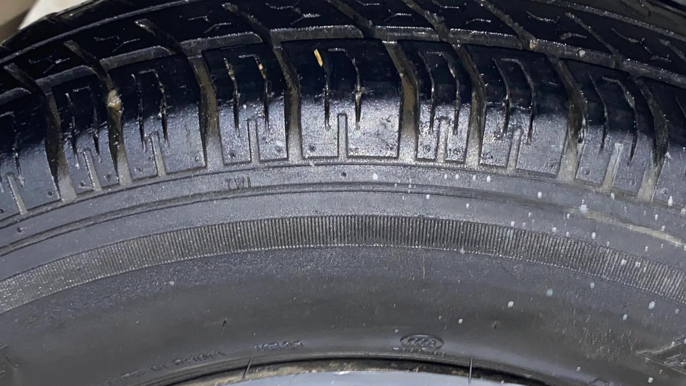 2014 Maruti Alto 800 LXI CNG, CNG, Manual, 1,27,951 km, Right Rear Tyre Tread