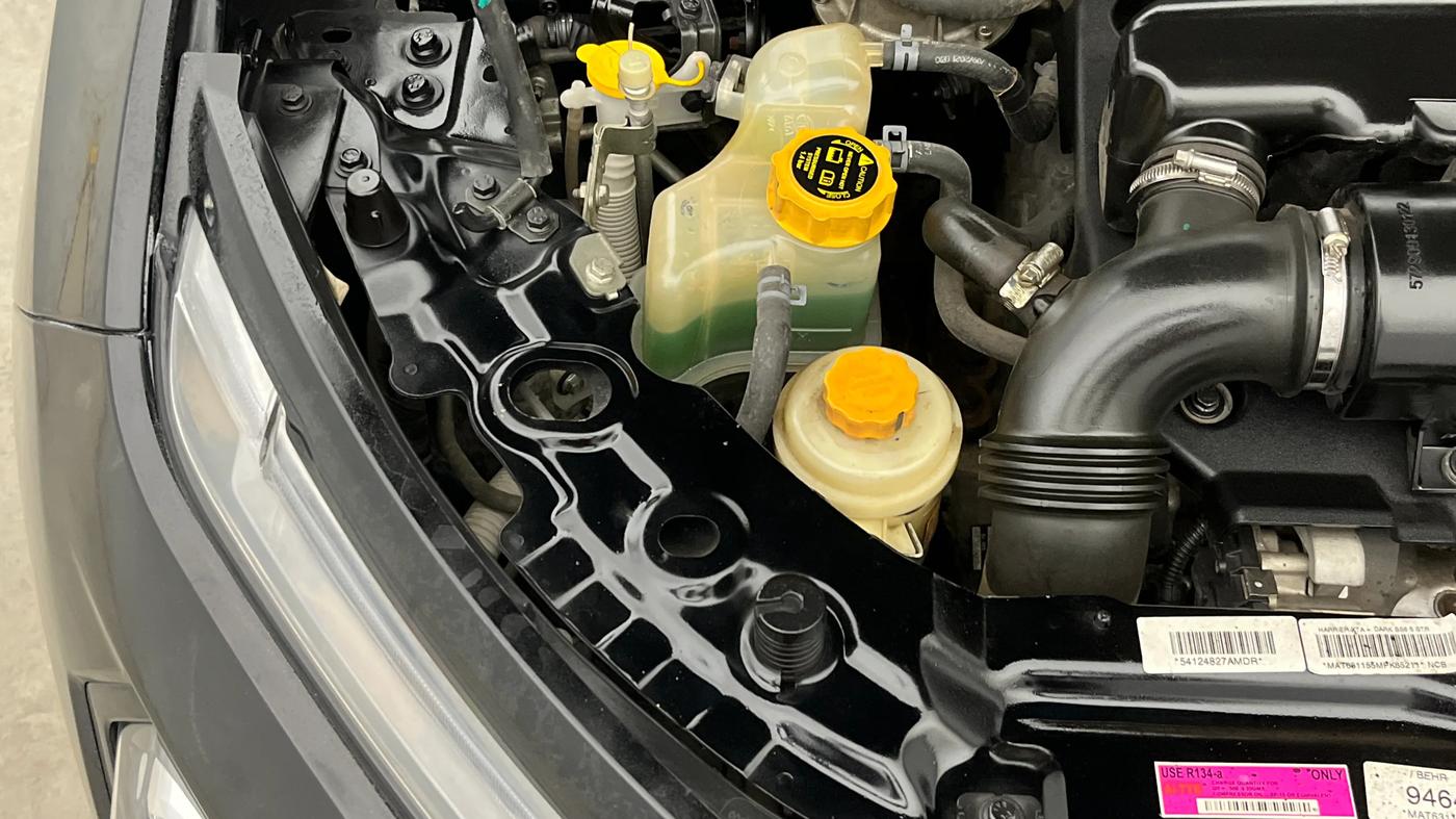 2021 Tata Harrier XTA 2.0L KRYOTEC PLUS, Diesel, Automatic, 43,521 km, Engine View - Right