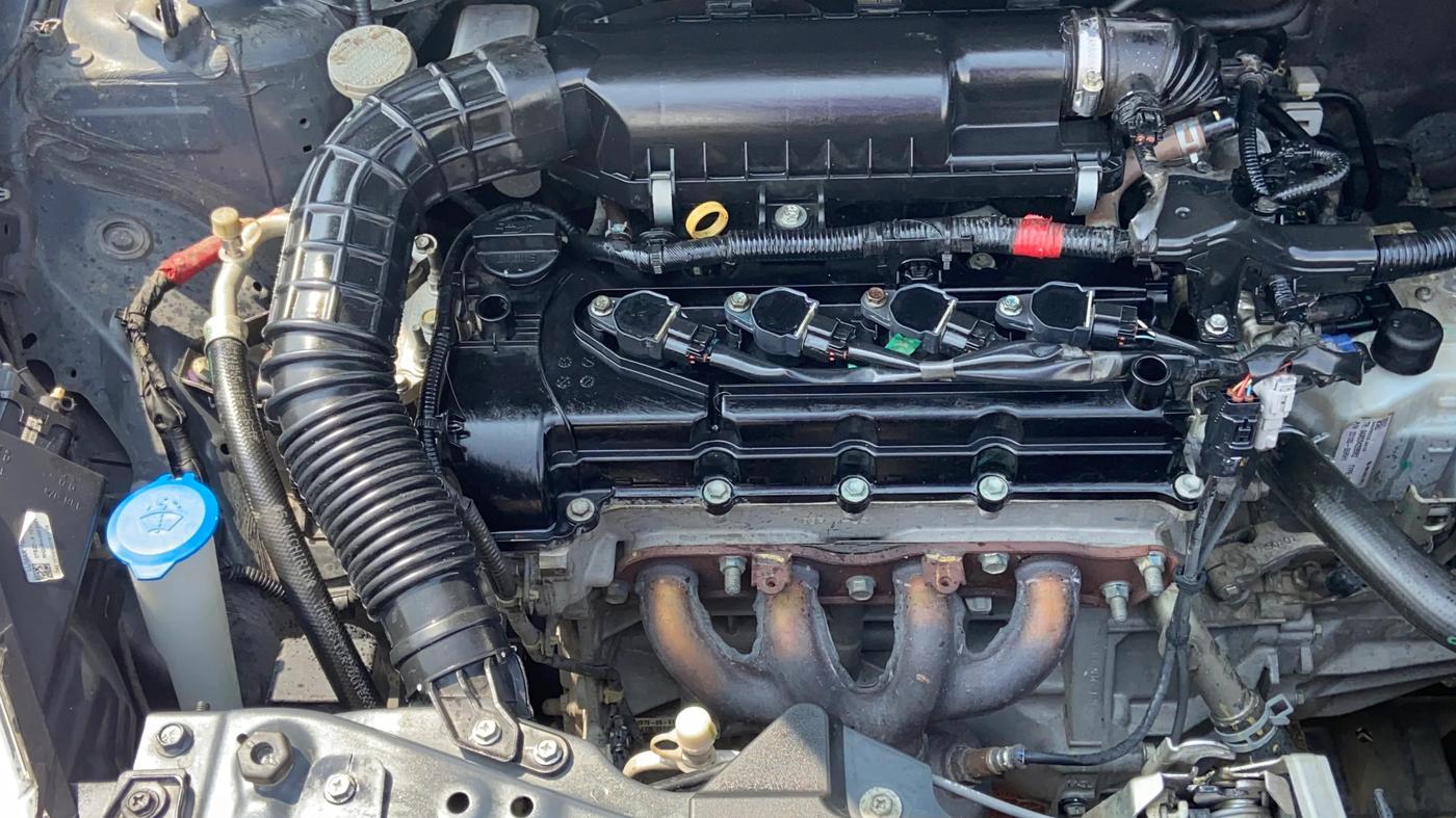 2020 Maruti Dzire VXI AMT, Petrol, Automatic, 46,797 km, Engine View - Left