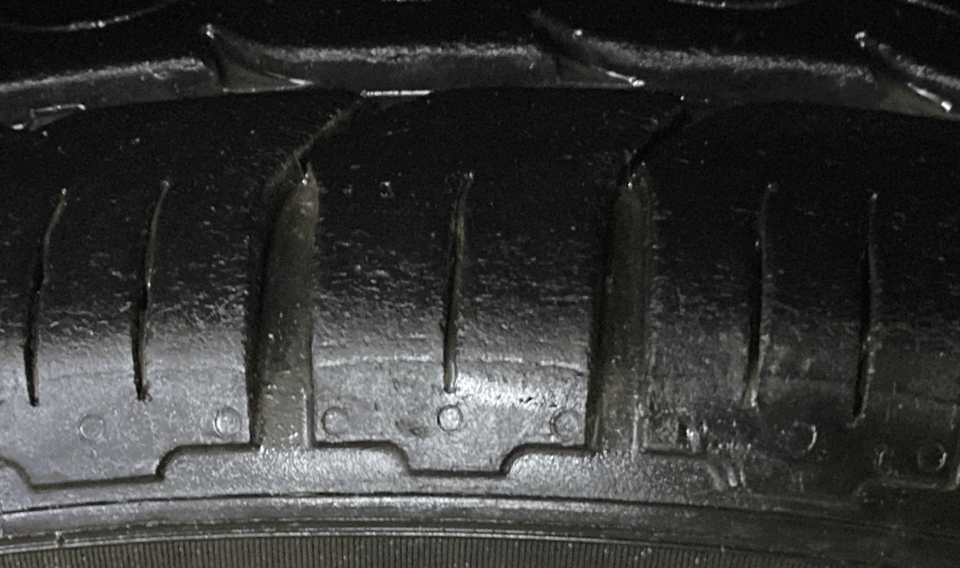 2019 Ford Ecosport TREND + 1.5L PETROL AT, Petrol, Automatic, 1,03,265 km, Left Rear Tyre Tread