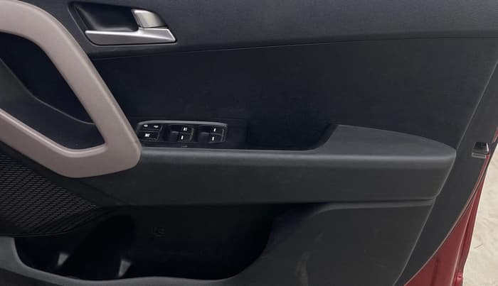 2019 Hyundai Creta SX AT 1.6 PETROL, Petrol, Automatic, 1,46,079 km, Driver Side Door Panels Control