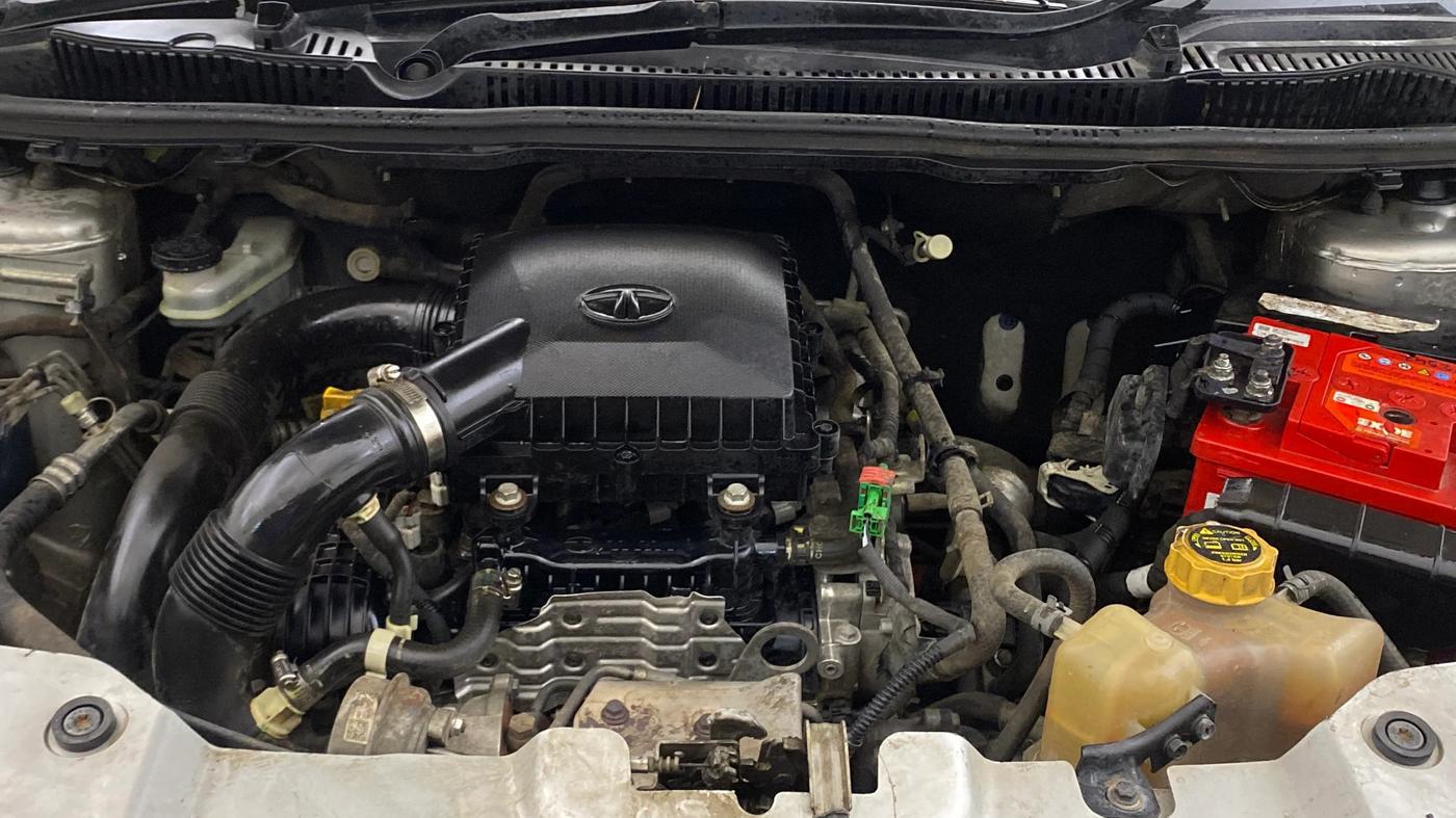 2018 Tata NEXON XT PETROL, Petrol, Manual, 62,008 km, Engine View