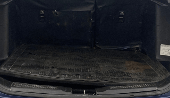 2018 Maruti S Cross ZETA 1.3, Diesel, Manual, 87,219 km, Boot Inside