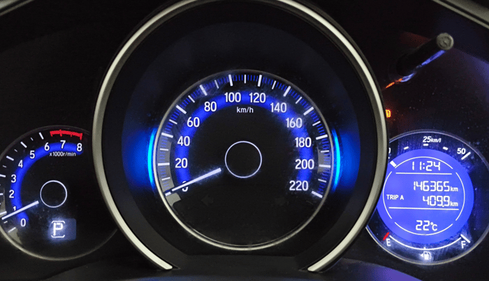 2016 Honda Jazz 1.2L I-VTEC V AT, Petrol, Automatic, 1,46,324 km, Odometer Image