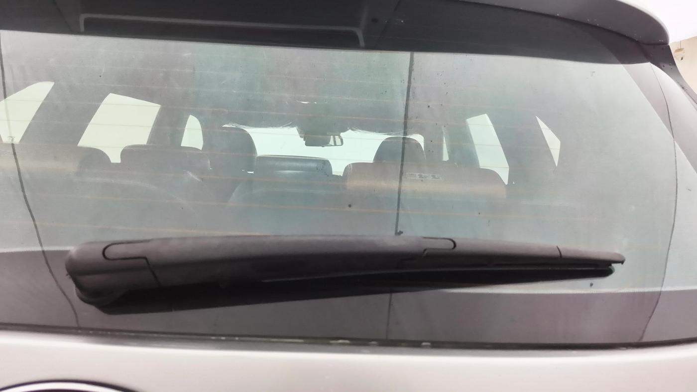 2019 Mahindra ALTURAS G4 4WD AT, Diesel, Automatic, 1,02,576 km, Rear Wiper