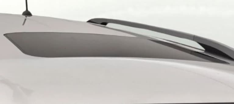 2019 Mahindra ALTURAS G4 4WD AT, Diesel, Automatic, 1,02,576 km, Moonroof/ Sunroof