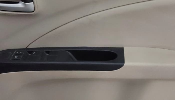 2021 Maruti Celerio VXI CNG, CNG, Manual, 50,226 km, Driver Side Door Panels Control