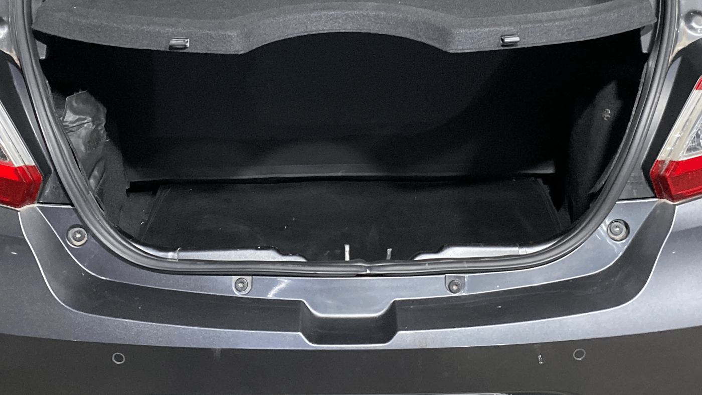 2020 Tata Tiago XZA PLUS PETROL, Petrol, Automatic, 9,876 km, Boot Inside