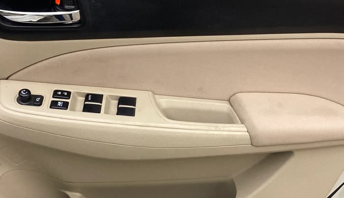 2021 Maruti Dzire VXI AMT, Petrol, Automatic, 78,681 km, Driver Side Door Panels Control