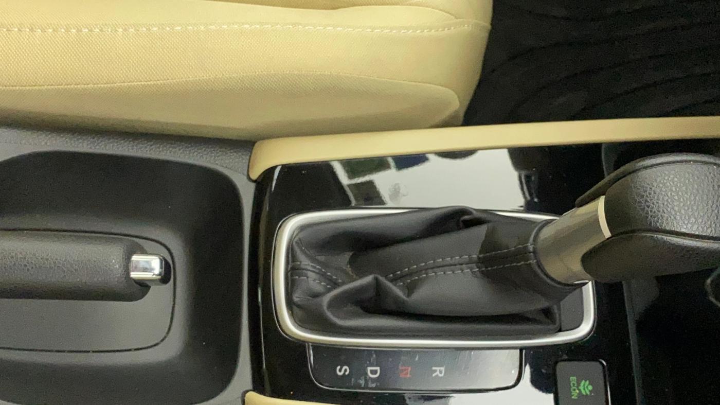 2024 Honda City 1.5L I-VTE V CVT, Petrol, Automatic, 7,140 km, Gear Lever