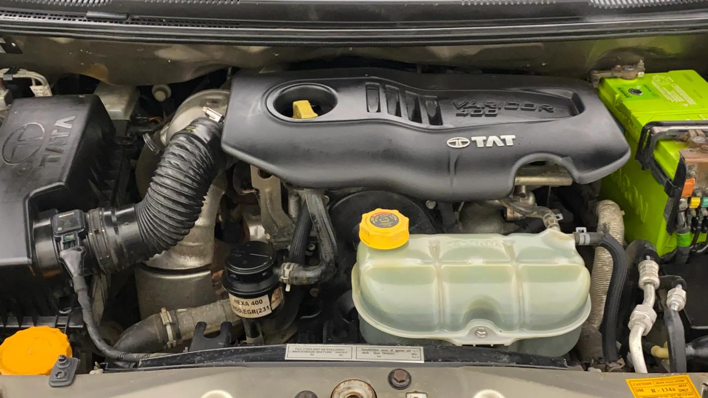 2018 Tata Hexa XT 4X2 7 STR, Diesel, Manual, 92,093 km, Engine View