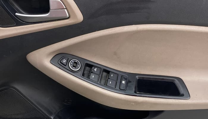 2019 Hyundai Elite i20 ASTA 1.2 (O), Petrol, Manual, 94,899 km, Driver Side Door Panels Control
