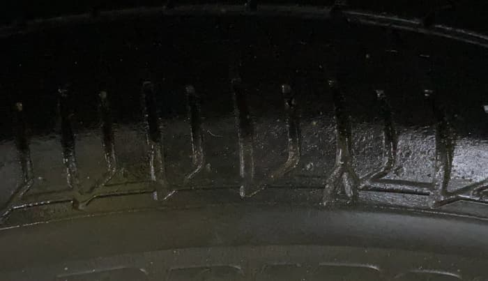 2017 Tata Tiago XT PETROL, Petrol, Manual, 40,086 km, Right Front Tyre Tread