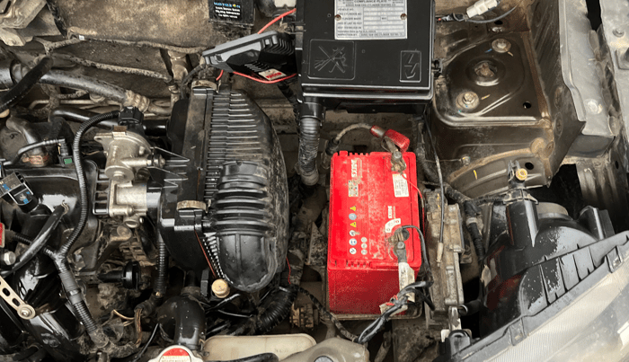 2018 Renault Kwid RXL 1.0 AMT, CNG, Automatic, 64,078 km, Engine View - Left