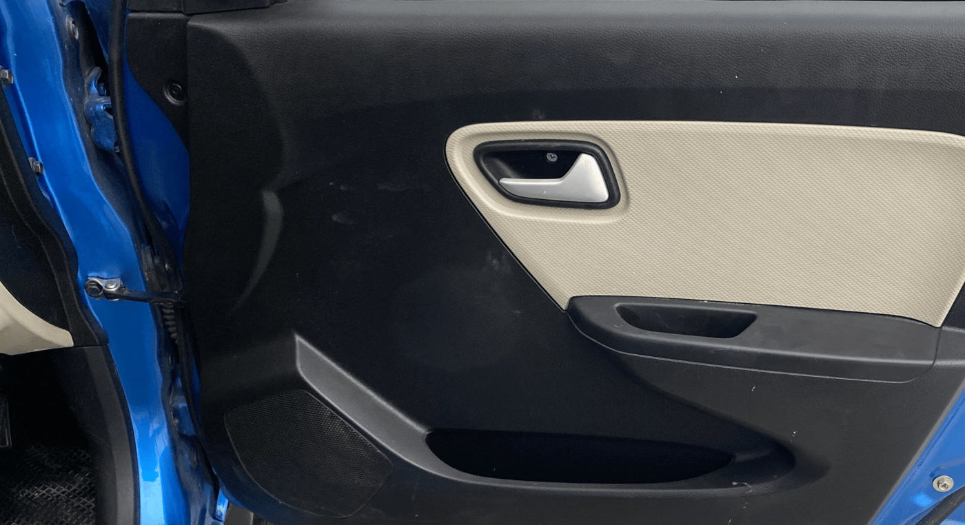 2021 Maruti Alto LXI O, Petrol, Manual, 18,384 km, Driver Side Door Panels Control