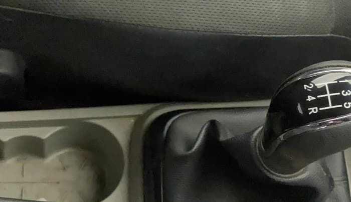 2017 Tata Tiago XT PETROL, Petrol, Manual, 28,677 km, Gear Lever