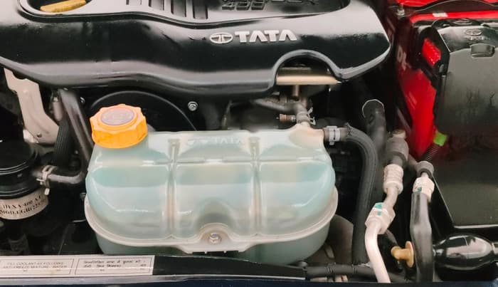 2019 Tata Hexa XTA 4X2 7 STR, Diesel, Automatic, 46,801 km, Engine View - Left