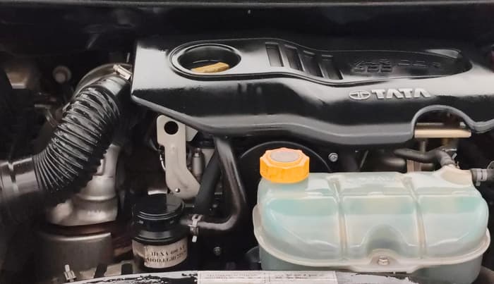 2019 Tata Hexa XTA 4X2 7 STR, Diesel, Automatic, 46,801 km, Engine View