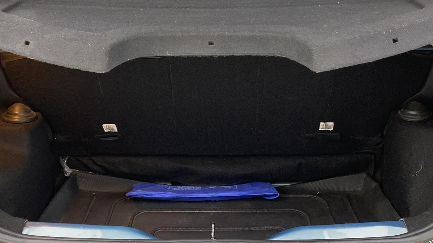 2021 Tata PUNCH ACCOMPLISHED AMT, Petrol, Automatic, 27,461 km, Boot Inside