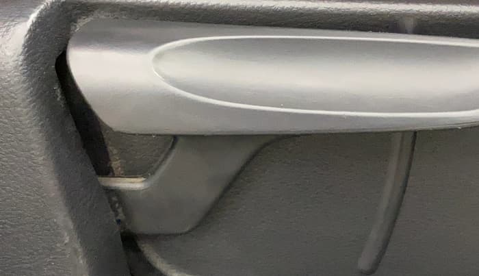 2016 Volkswagen Polo TRENDLINE 1.2L PETROL, Petrol, Manual, 1,00,319 km, Driver Side Adjustment Panel