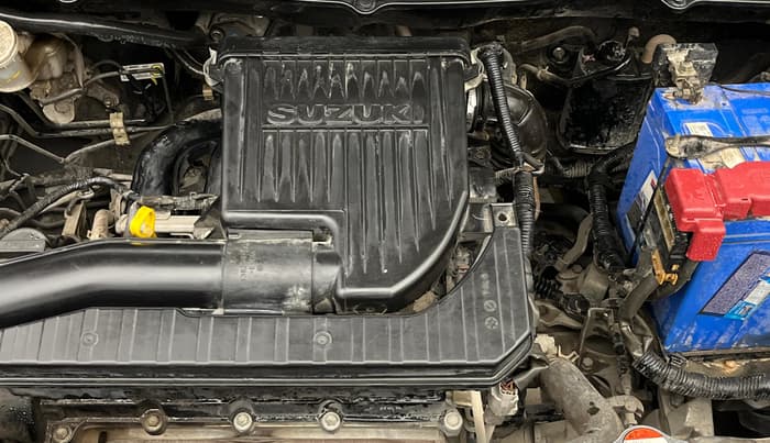 2015 Maruti Swift LXI (O), Petrol, Manual, 65,661 km, Engine View