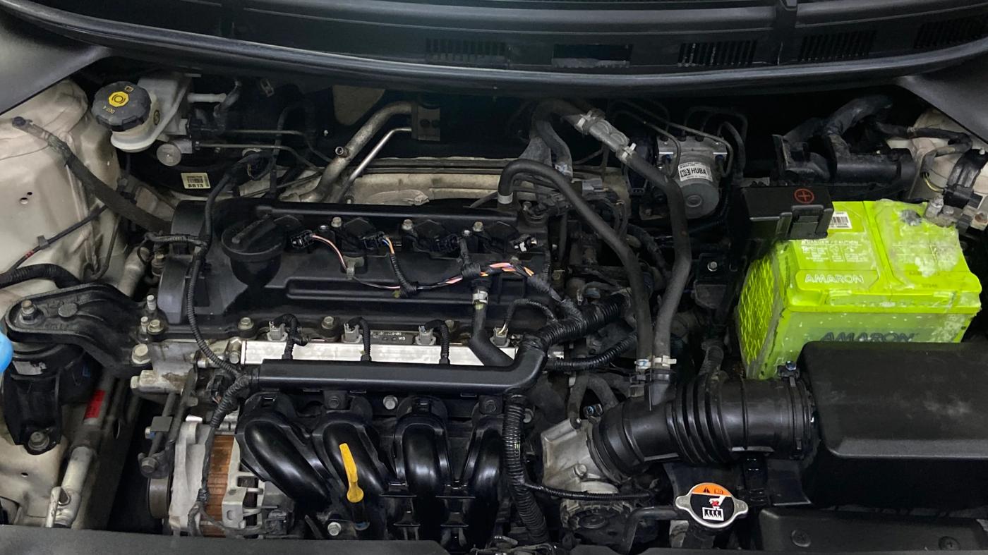 2018 Hyundai Elite i20 ASTA 1.2  CVT, Petrol, Automatic, 1,03,582 km, Engine View