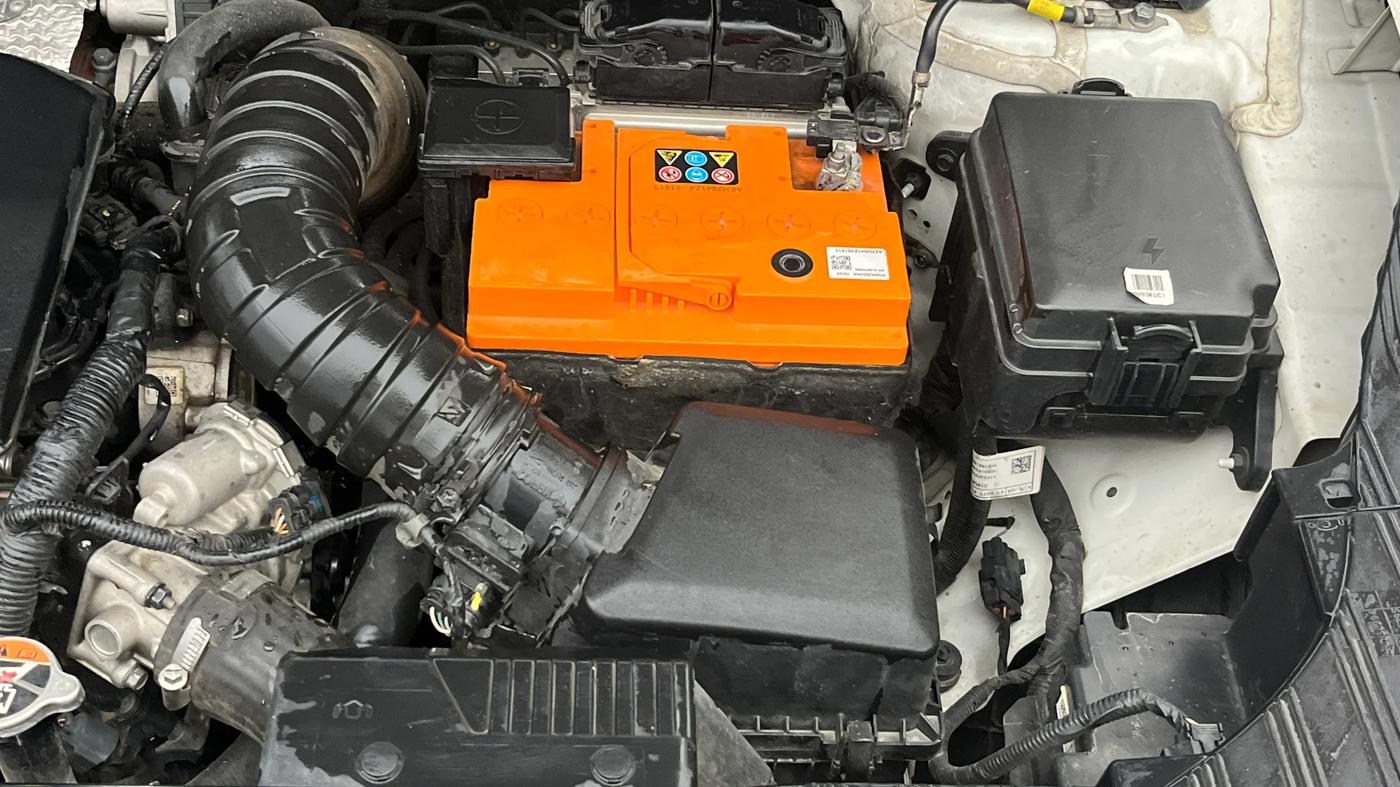 2022 KIA CARENS LUXURY PLUS 1.5 DIESEL AT 6 STR, Diesel, Automatic, 97,519 km, Engine View - Left