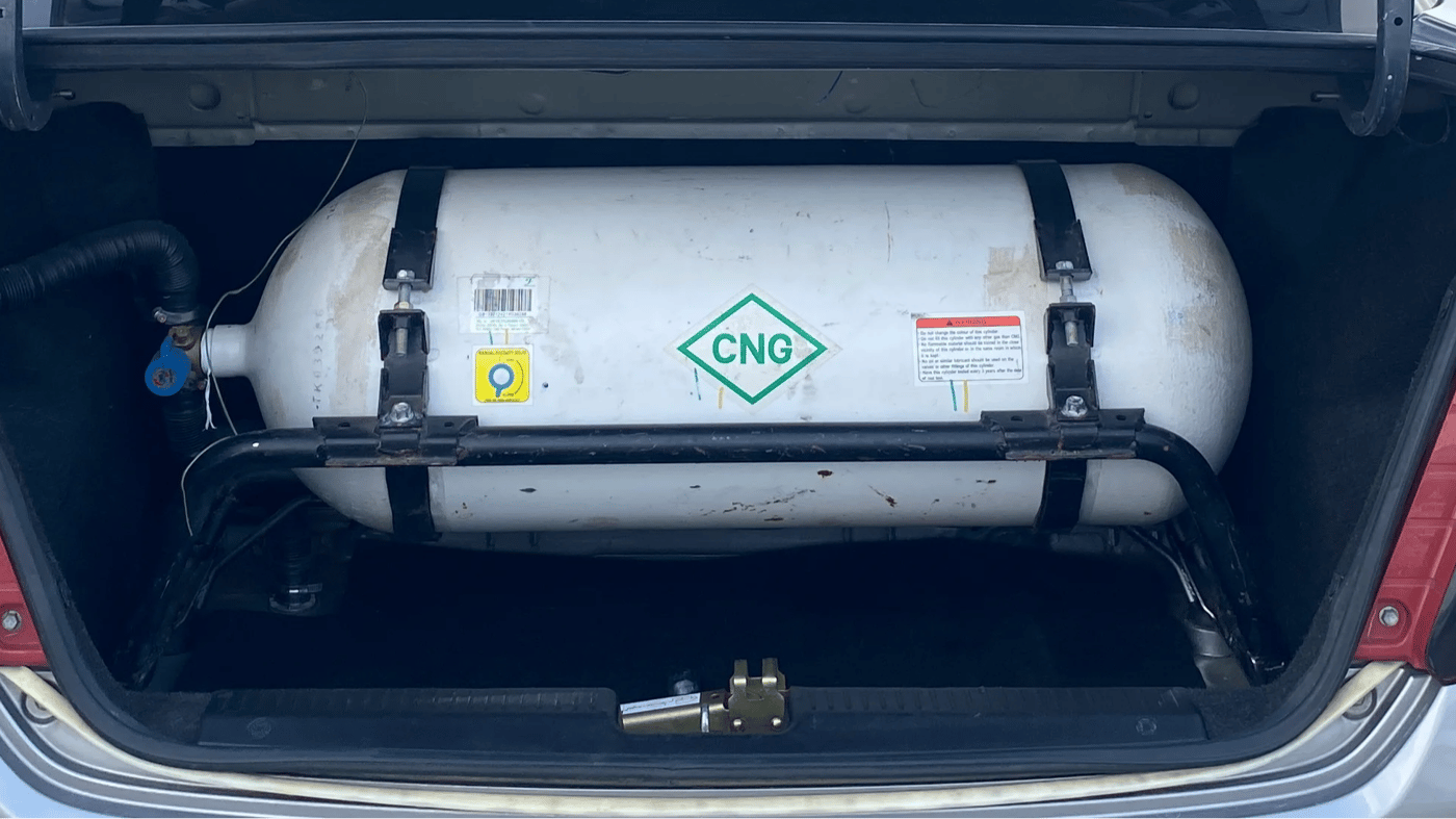 2022 Maruti Dzire VXI CNG, CNG, Manual, 92,558 km, Boot Inside
