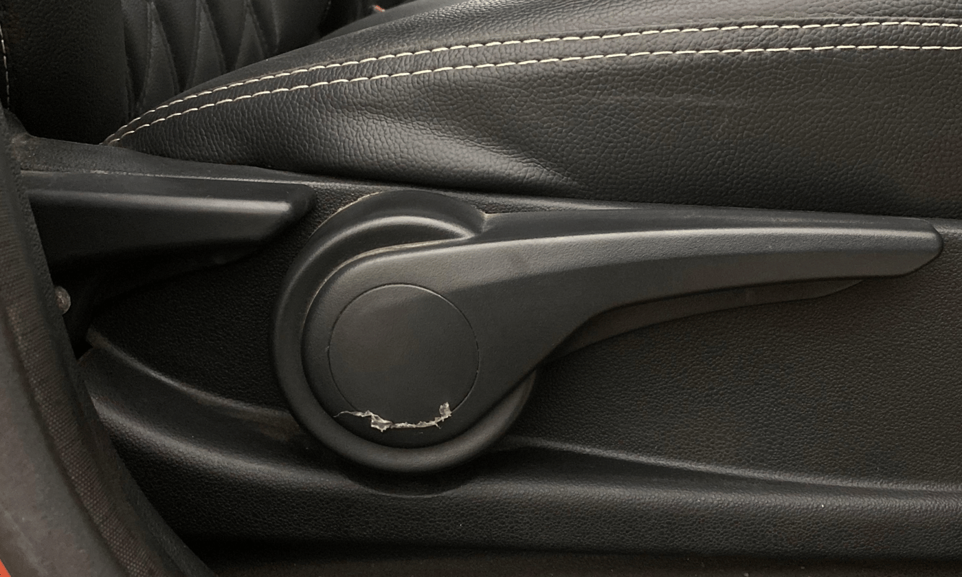 2016 Tata Tiago XZ PETROL, Petrol, Manual, 34,253 km, Driver Side Adjustment Panel
