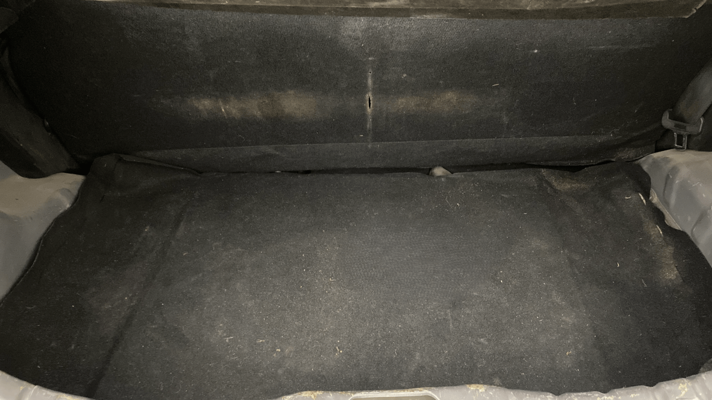 2018 Hyundai Eon MAGNA +, Petrol, Manual, 66,201 km, Boot Inside