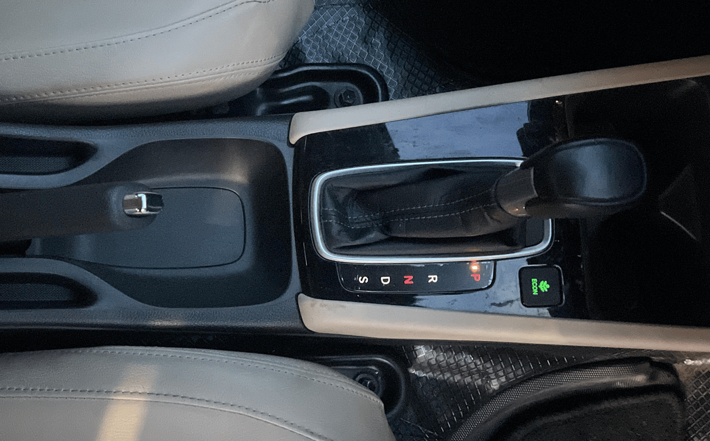 2022 Honda City 1.5L I-VTEC VX CVT, Petrol, Automatic, 29,720 km, Gear Lever