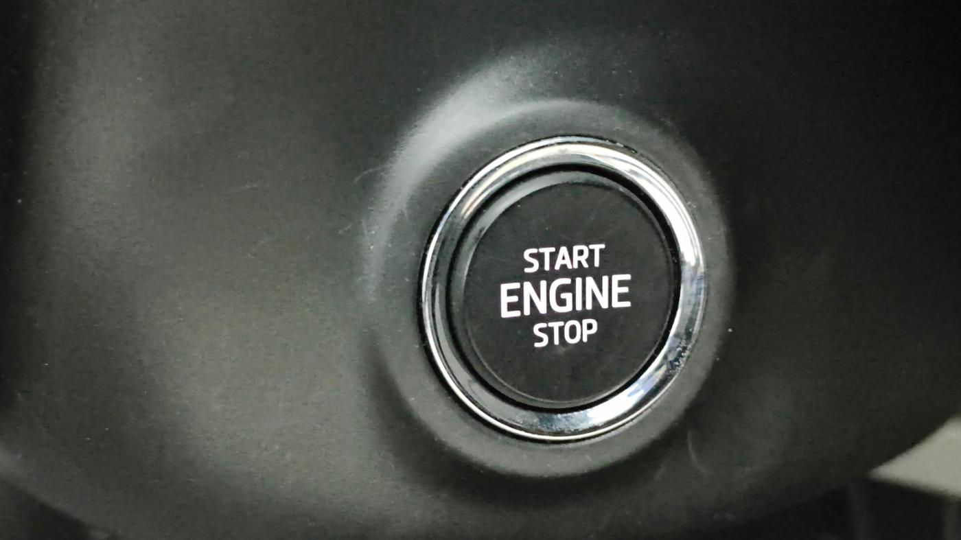 2022 Skoda KUSHAQ STYLE 1.0L TSI MT, Petrol, Manual, 46,845 km, Keyless Start/ Stop Button