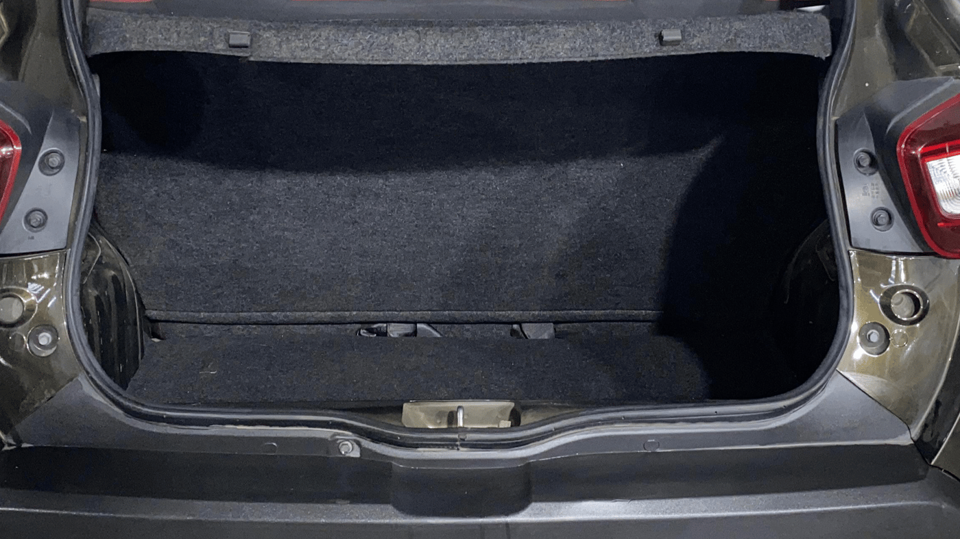 2022 Renault Kwid RXT 1.0 AMT (O), Petrol, Automatic, 49,861 km, Boot Inside