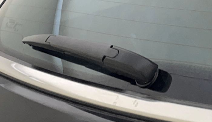 2020 Jeep Compass LONGITUDE PLUS 1.4 PETROL AT, Petrol, Automatic, 70,425 km, Rear Wiper