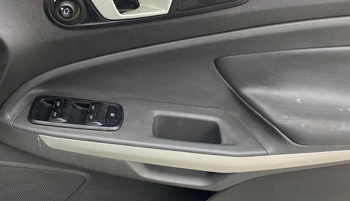 2013 Ford Ecosport TITANIUM 1.5L DIESEL, Diesel, Manual, 53,007 km, Driver Side Door Panels Control