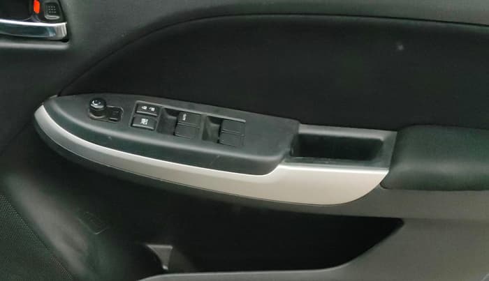 2016 Maruti Baleno ALPHA PETROL 1.2, Petrol, Manual, 90,421 km, Driver Side Door Panels Control