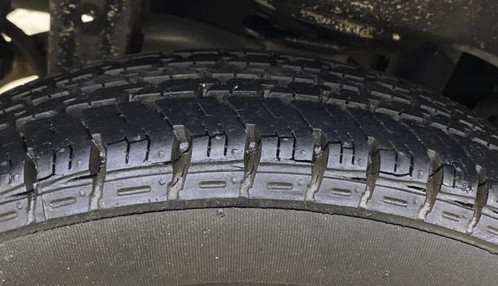 2013 Maruti Alto K10 VXI, Petrol, Manual, 7,648 km, Right Rear Tyre Tread