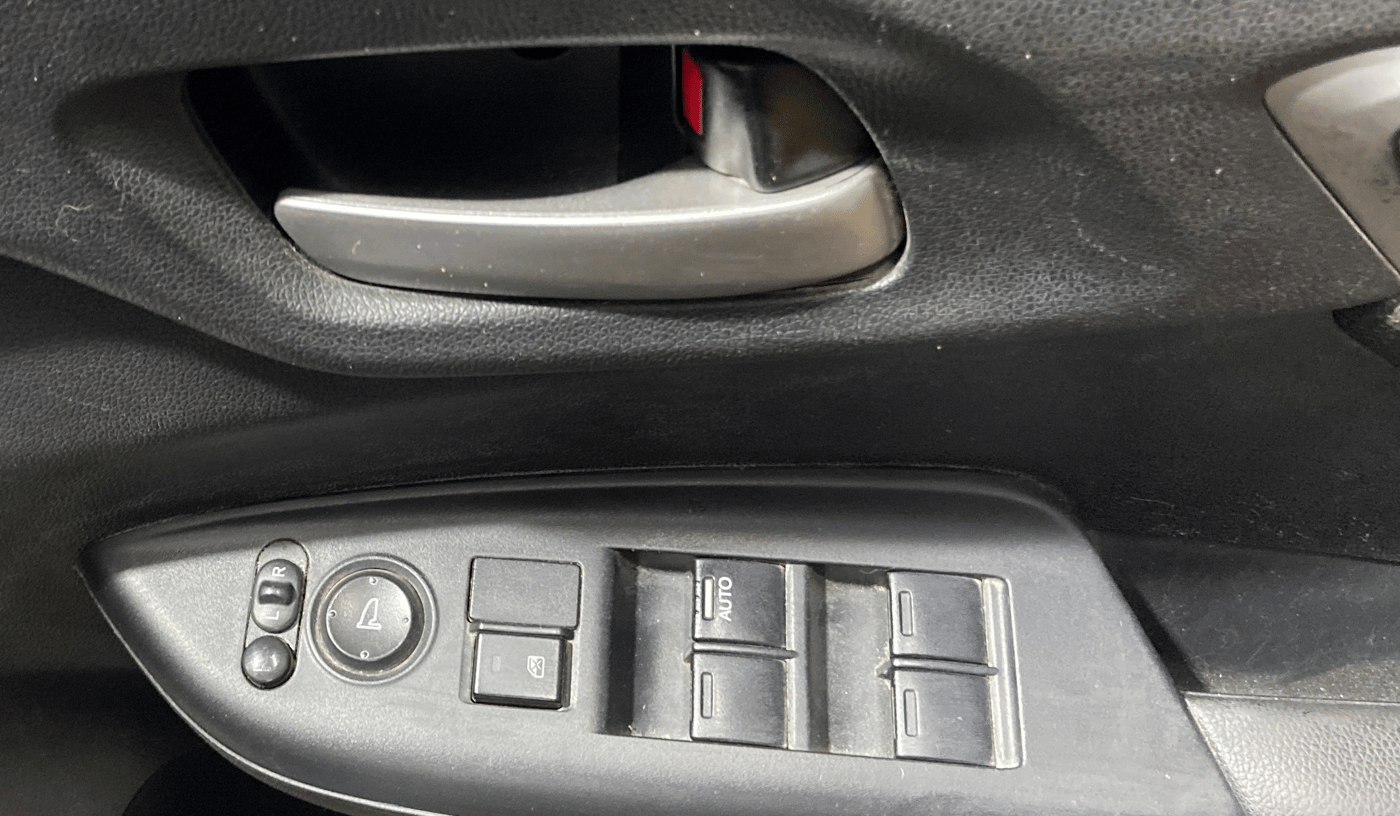 2015 Honda Jazz 1.2L I-VTEC VX, Petrol, Manual, 42,072 km, Driver Side Door Panels Control
