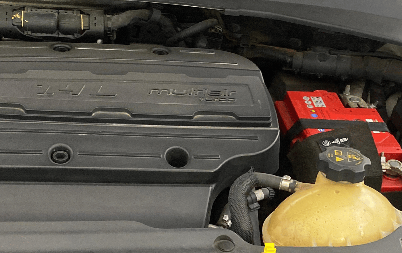 2022 Jeep Compass MODEL S (O) 1.4 PETROL DCT, Petrol, Automatic, 50,377 km, Engine View - Left