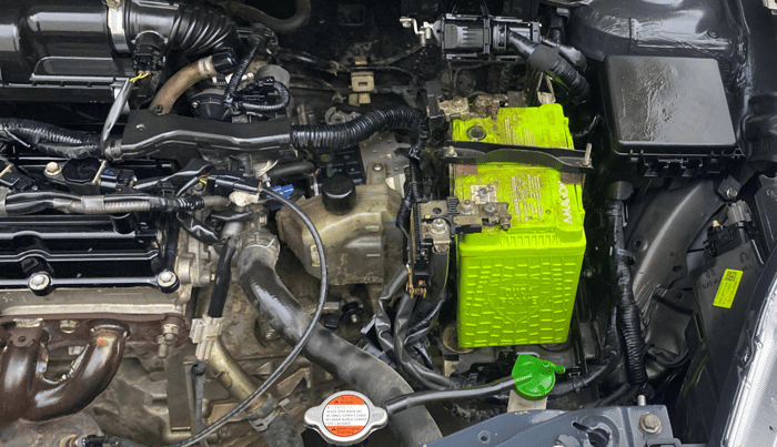 2020 Maruti Swift ZXI AMT, Petrol, Automatic, 36,519 km, Engine View - Left