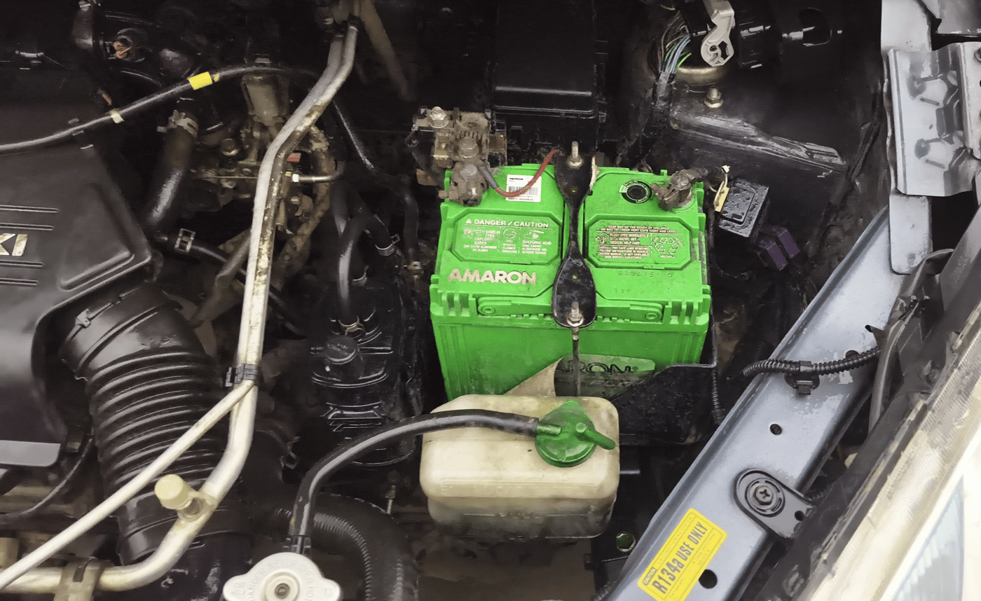 2013 Maruti Wagon R 1.0 VXI, Petrol, Manual, 91,106 km, Engine View - Left