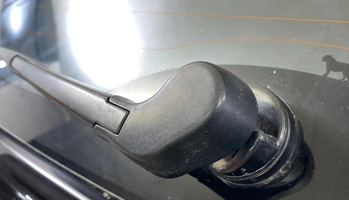 2022 Tata NEXON XZ PLUS PETROL KAZIRANGA, Petrol, Manual, 1,03,485 km, Rear Wiper