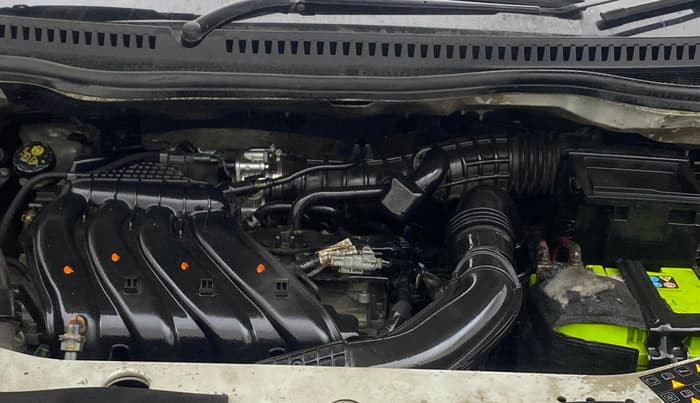 2021 Nissan Kicks XV 1.5, Petrol, Manual, 71,247 km, Engine View