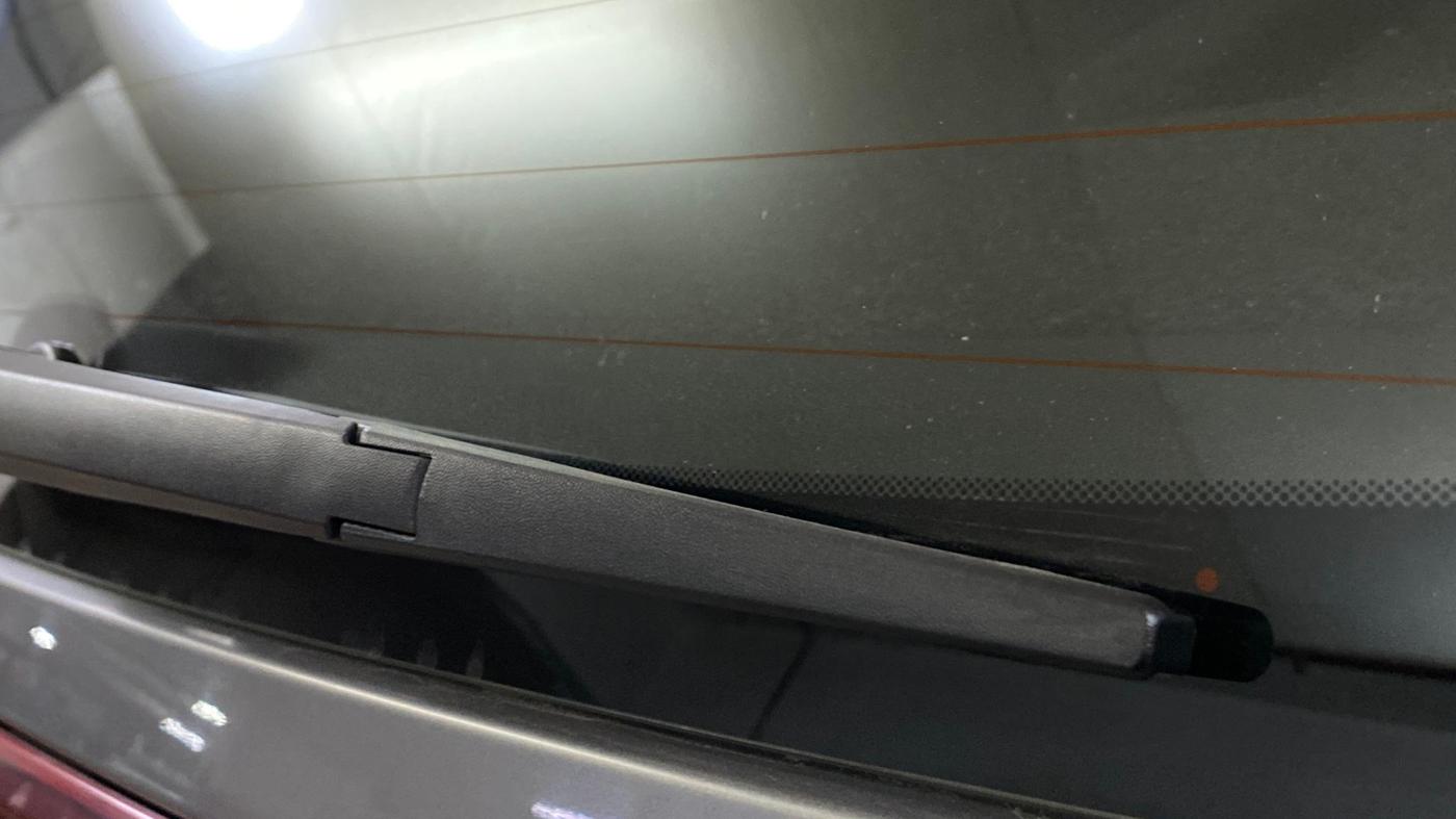 2020 KIA SONET GTX PLUS 1.5 AT, Diesel, Automatic, 48,392 km, Rear Wiper