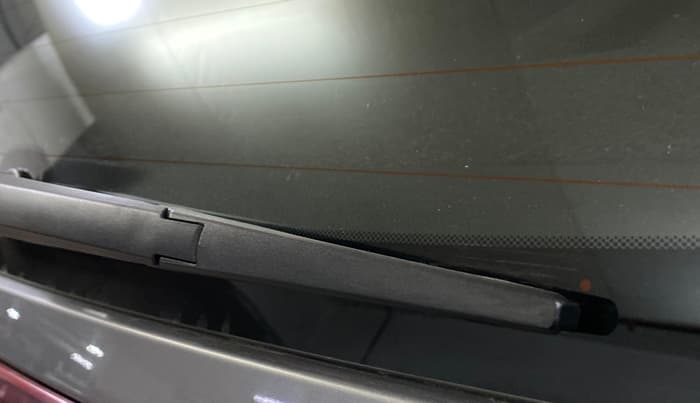 2020 KIA SONET GTX PLUS 1.5 AT, Diesel, Automatic, 48,392 km, Rear Wiper